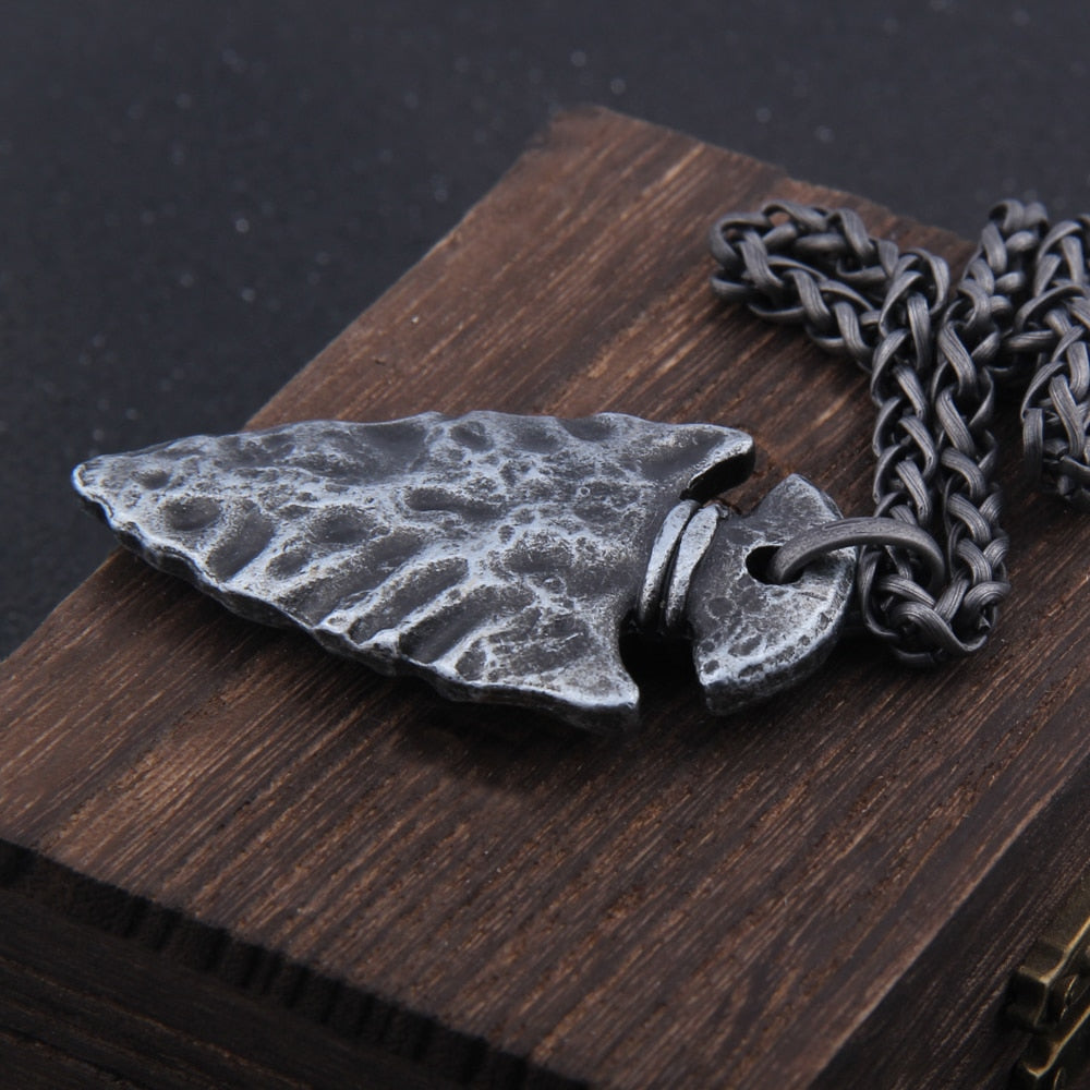 helm of awe and viking vegvisir iron color viking spear pendant necklace with stainless steel chain as men's gift