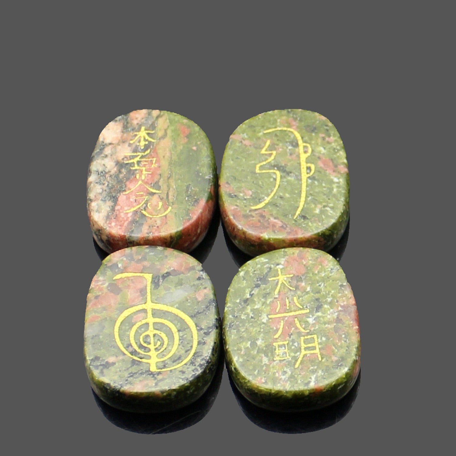 four reiki symbol engraved stones chokurei seihiki honshazeshonen daikomyo  (power, emotion, distance, higher level or master) flower green stone